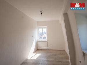 Pronájem bytu 4+kk, Pardubice - Svítkov, U Trojice, 81 m2