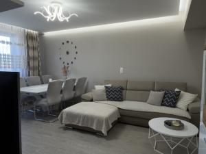 Prodej bytu 3+1, Jesenice, 92 m2