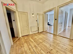 Pronájem bytu 3+1, Praha - Vinohrady, Slezská, 97 m2