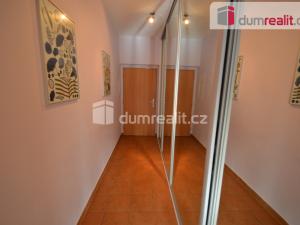 Pronájem bytu 1+kk, Praha - Smíchov, Na Hřebenkách, 52 m2