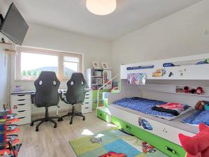 Pronájem rodinného domu, Sulice, Osiková, 260 m2