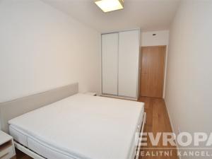 Pronájem bytu 2+kk, Praha - Smíchov, Nádražní, 53 m2