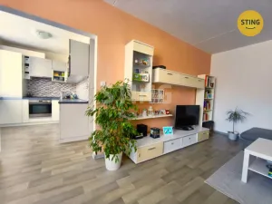 Prodej bytu 3+1, Větrný Jeníkov, 74 m2