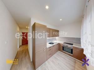 Pronájem bytu 2+1, Kroměříž, Velehradská, 62 m2