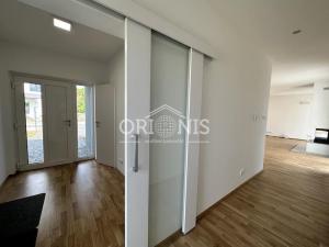 Pronájem domu na klíč, Chomutov, Březový vrch, 110 m2