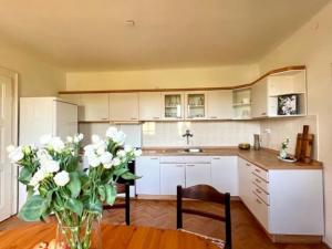 Pronájem bytu 2+1, Praha, 80 m2