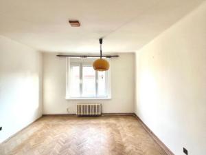 Pronájem bytu 2+1, Praha, 80 m2