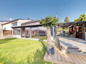 Prodej rodinného domu, Kralupy nad Vltavou - Zeměchy, Nad Rybníkem, 138 m2