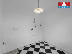 Prodej bytu 3+1, Praha - Záběhlice, Ostružinová, 58 m2