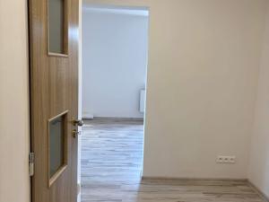 Prodej bytu 3+1, Karviná - Ráj, Sovova, 57 m2