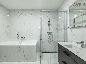 Prodej komerční nemovitosti, Benešov, Masarykovo náměstí, 256 m2