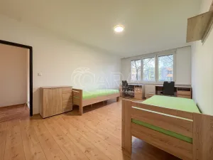 Pronájem pokoje, České Budějovice - České Budějovice 2, J. Opletala, 65 m2