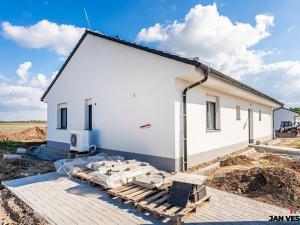 Prodej rodinného domu, Býkev, 87 m2