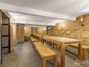 Prodej vícegeneračního domu, Krajková, 250 m2