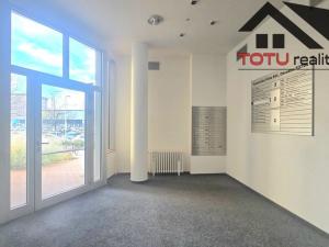 Pronájem kanceláře, Chrudim, Palackého třída, 38 m2