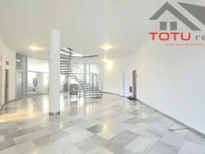 Pronájem kanceláře, Chrudim, Palackého třída, 38 m2