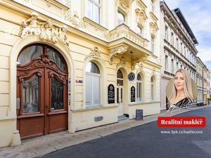 Prodej restaurace, Teplice, U radnice, 340 m2