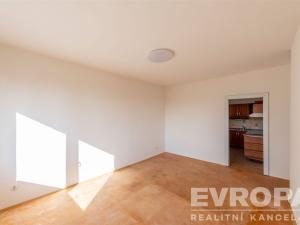 Pronájem bytu 3+1, Praha - Smíchov, Churáňovská, 71 m2