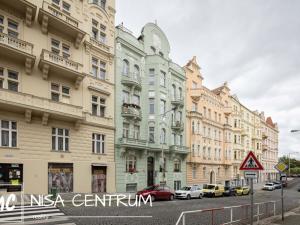 Prodej bytu 6+kk a větší, Praha - Vinohrady, Vozová, 260 m2