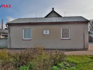 Prodej obchodního prostoru, Týniště nad Orlicí, Nádražní, 64 m2