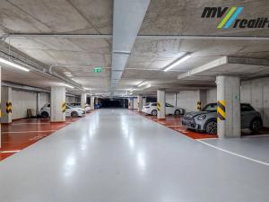 Prodej bytu 1+kk, Praha - Hrdlořezy, V třešňovce, 35 m2