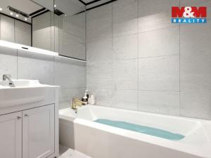 Prodej rodinného domu, Chomutov, Pražská, 69 m2