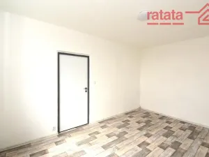 Pronájem bytu 1+1, Chomutov, Jirkovská, 36 m2