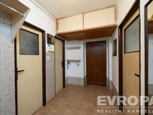 Prodej bytu 2+1, Stará Paka - Karlov, 72 m2