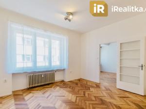 Prodej bytu 2+kk, Hradec Králové, Nerudova, 49 m2