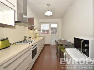 Pronájem bytu 3+1, Karlovy Vary, náměstí Dr. M. Horákové, 81 m2