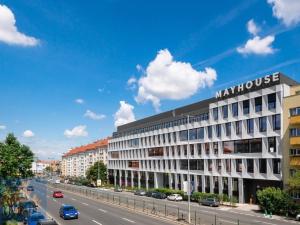 Pronájem kanceláře, Praha - Nusle, 5. května, 1 m2