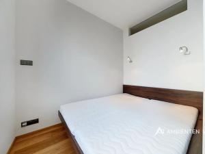 Pronájem bytu 1+kk, Brno, Kopečná, 37 m2