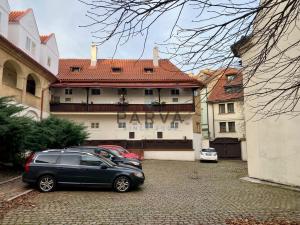 Pronájem bytu 1+kk, Praha - Malá Strana, Všehrdova, 25 m2