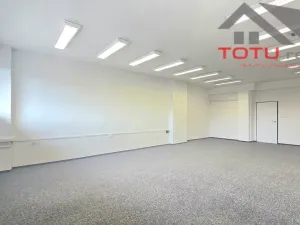 Pronájem kanceláře, Chrudim, Palackého třída, 61 m2