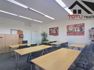 Pronájem kanceláře, Chrudim, Palackého třída, 40 m2