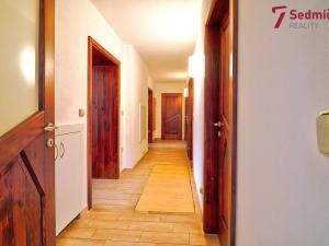 Prodej rodinného domu, Věcov, 318 m2