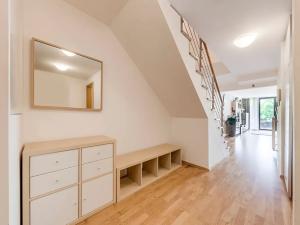 Prodej bytu 6+kk a větší, Praha - Žižkov, Ke kapslovně, 226 m2