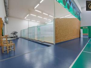 Pronájem kanceláře, Buštěhrad, Náměstí, 576 m2