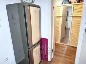 Prodej bytu 2+kk, Praha - Vysočany, Spojovací, 64 m2