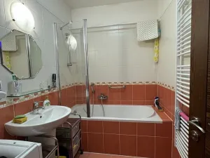 Pronájem bytu 2+kk, Karlovy Vary, Jateční, 49 m2