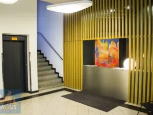 Pronájem kanceláře, Praha - Karlín, Sokolovská, 150 m2