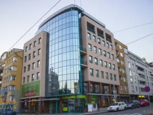 Pronájem kanceláře, Praha - Karlín, Sokolovská, 150 m2