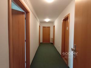 Pronájem kanceláře, Praha - Bubeneč, Na Zátorce, 27 m2