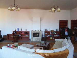 Prodej obchodního prostoru, Dolní Kounice, Hlavní, 400 m2