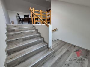 Pronájem kanceláře, Praha - Nusle, Sinkulova, 141 m2