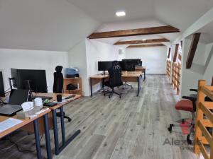 Pronájem kanceláře, Praha - Nusle, Sinkulova, 141 m2