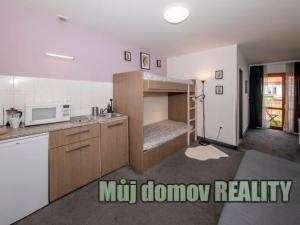 Pronájem bytu 2+kk, Praha - Smíchov, U Santošky, 50 m2