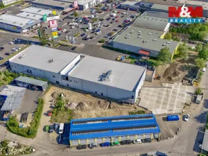 Pronájem skladu, Cheb, Karlova, 2200 m2