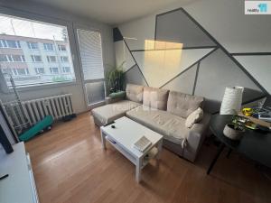 Pronájem bytu 2+kk, Praha - Modřany, K Vystrkovu, 54 m2