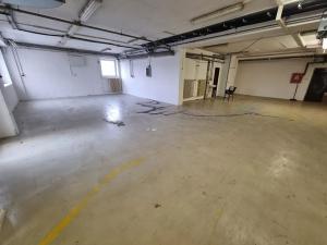 Pronájem skladu, Zádveřice-Raková, 999 m2